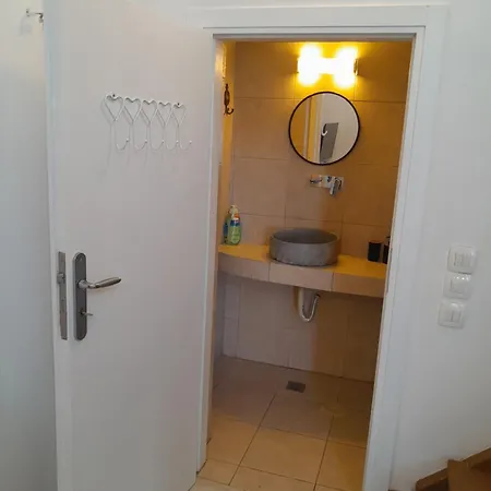 Apartment Spiliotica Imerovigli (Santorini)