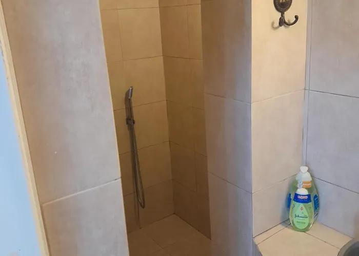 In New Management With Buffet Breakfast & Free Pick Up Up To 5 Days アパート イメロヴィグリ