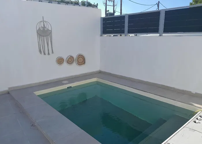 In New Management With Buffet Breakfast & Free Pick Up Up To 5 Days アパート