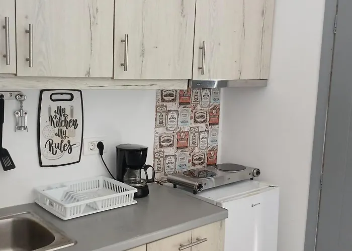 In New Management With Buffet Breakfast & Free Pick Up Up To 5 Days アパート イメロヴィグリ