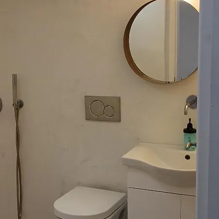 In New Management With Buffet Breakfast & Free Pick Up Up To 5 Days *